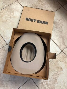 Boot Barn Taupe Felt Western Hat - Cody James